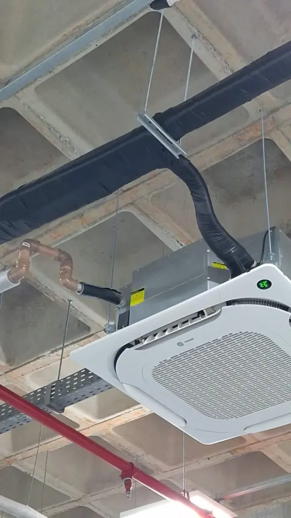 ar condicionado para ambientes industriais